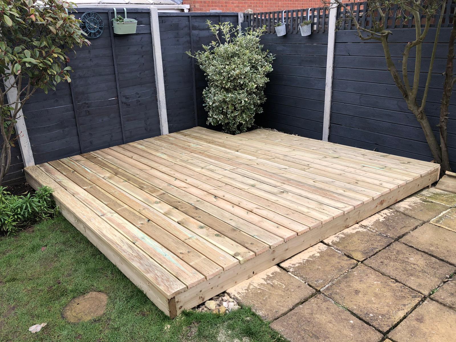 Timber decking Stamford